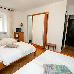  Apartment Victoria Spire Center Of The Old Town