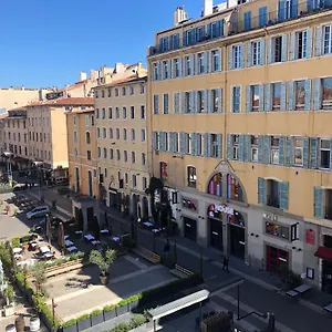 https://appartement-hyper-centre-vieux-port-place-aux-huiles.fr-provencehotel.com